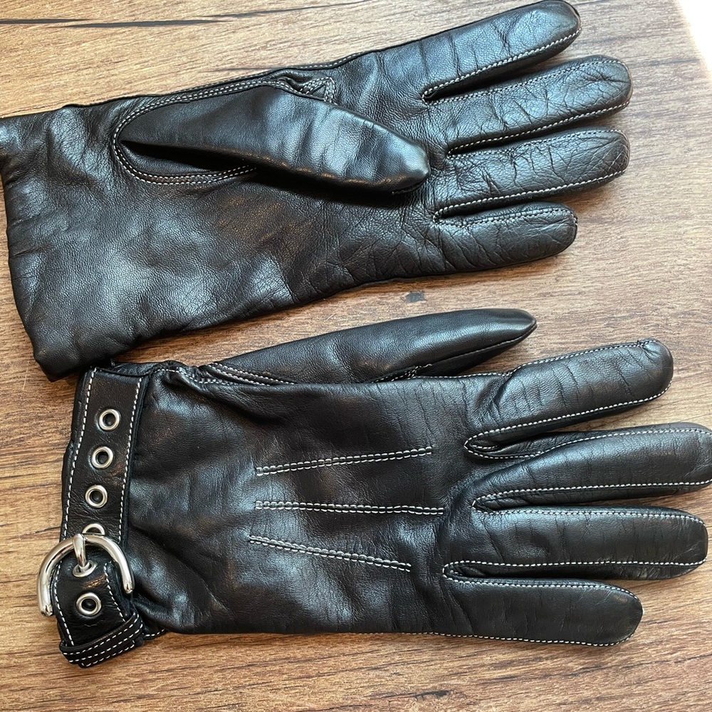 Coach cashmere lined black leather gloves